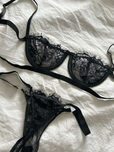 pay for my lingerie🎀🤍