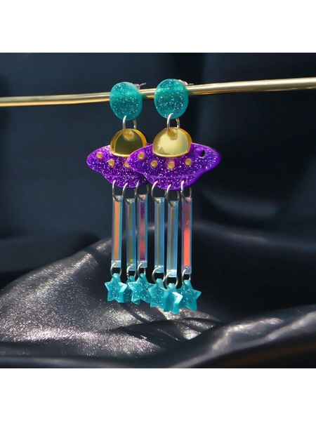 A Pair Of Halloween Earrings Jewelry For Women's Weird Earrings, Cute UFO Dangle Earrings, 2.5 In Length, Nickel Free Women's Fashion And Fun Acrylic Big Cute UFO Aliens Cosmos And Space Drops Stud Earrings UFO Aliens Acrylic Earrings Cosmos Weird Earrings Women Novelty Fun Earrings Halloween Alien Earrings Glitter Space Earrings Cute Dangle Earrings Multiple Colors