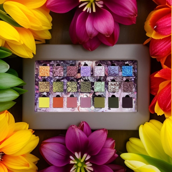 Flower Moon Eyeshadow Palette, duochrome eyeshadow palette, multichrome eyeshadow, spring makeup, sparkly eyeshadow, duochrome makeup