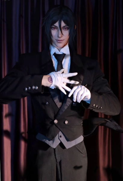 Kuroshitsuji Cosplay Kostüm Smoking Outfit Hemd und Anzugjacke mit Hose Weste