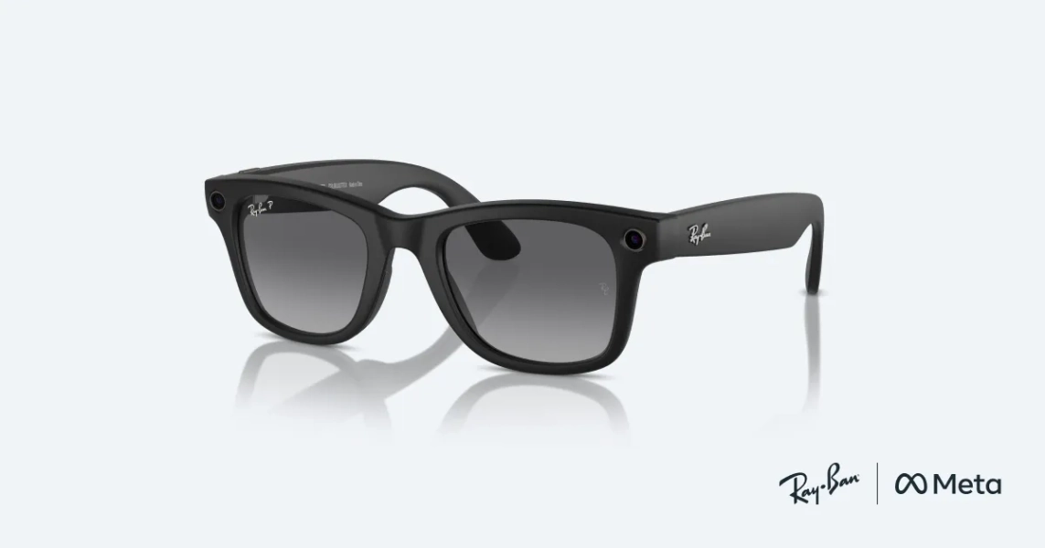 Ray-Ban Meta Wayfarer AI Glasses with Matte Black Frames