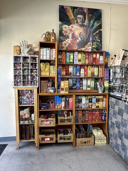 Aromagica Sol & Luna - Northridge, CA