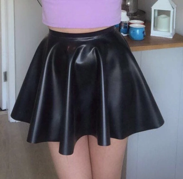 Women’s Latex mini skater skirt
