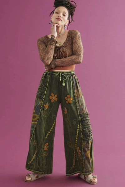 Green Embroidered Flower Wide Leg Pants