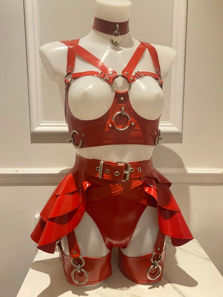 Latex harness set. 