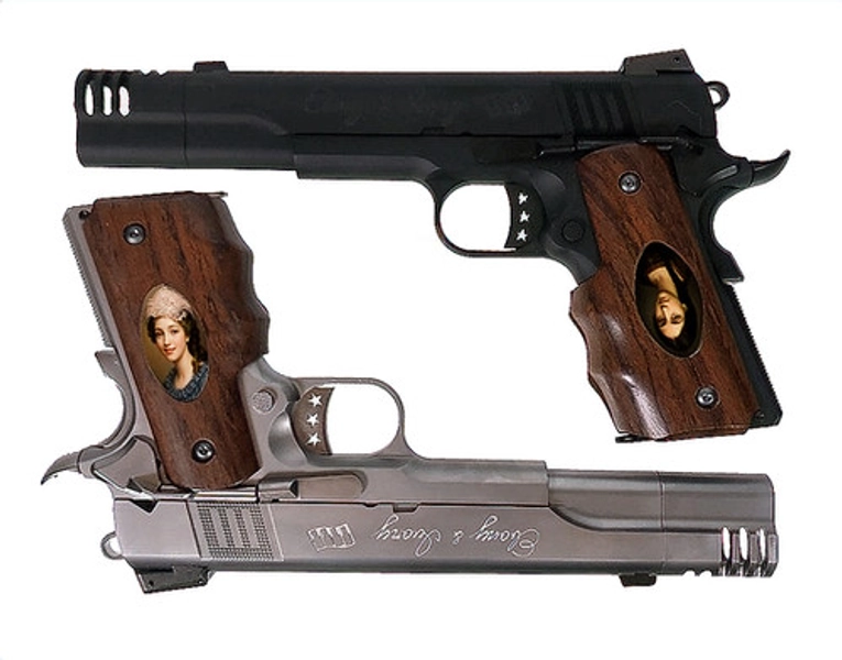 Devil May Cry Ebony & Ivory 1911 GBB Pistols 