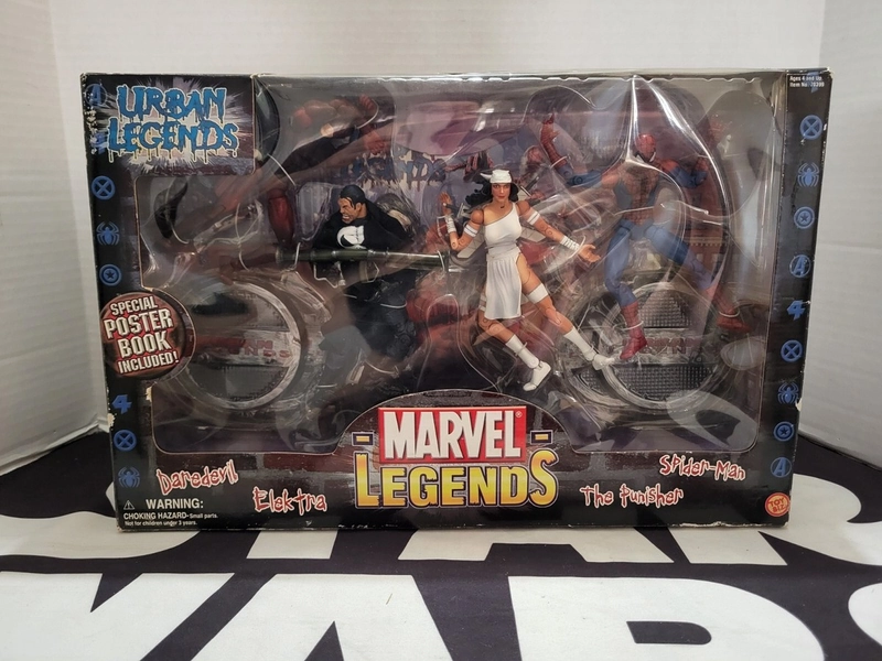Urban Legends 4 Pack Punisher Spider-Man MARVEL COMICS Legends Toy Biz NEW