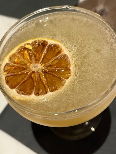 My Fav Drink - Bee's Knees 