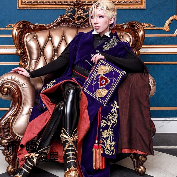 TWST VIL COSPLAY