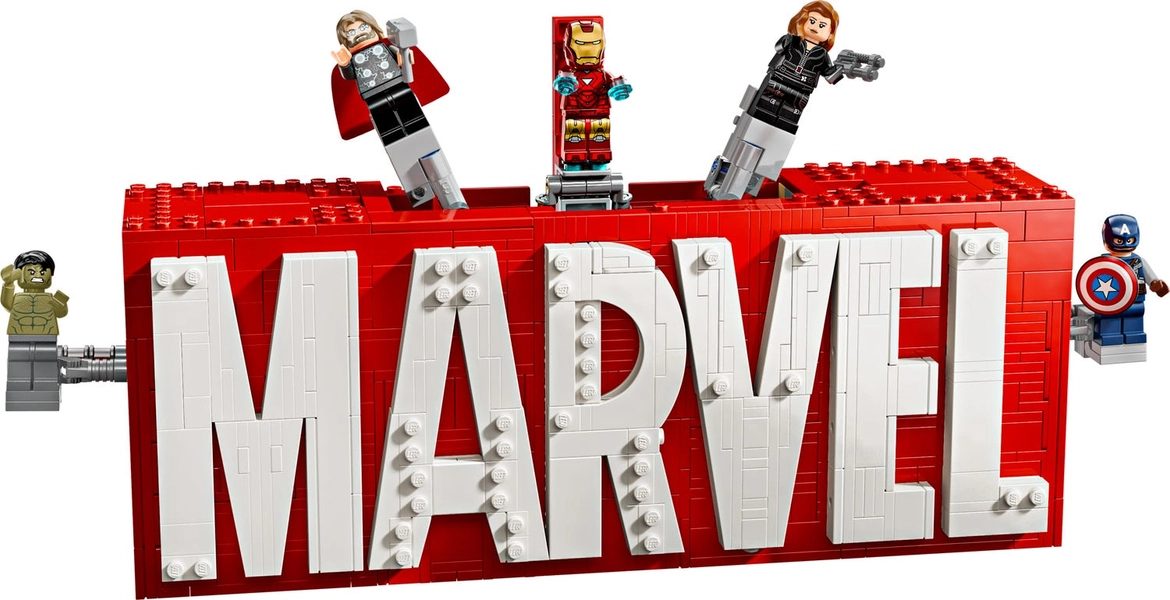MARVEL Logo & Minifigures LEGO