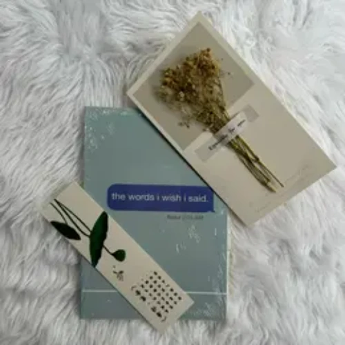 the words i wish i said dried flower cards