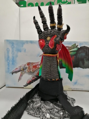 Ankh's hand