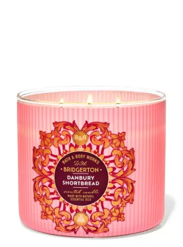 Danbury Shortbread 3-Wick Candle  | Bath & Body Works