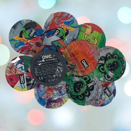 ONE Extra Strong Lubricated Condoms - 12-Pack