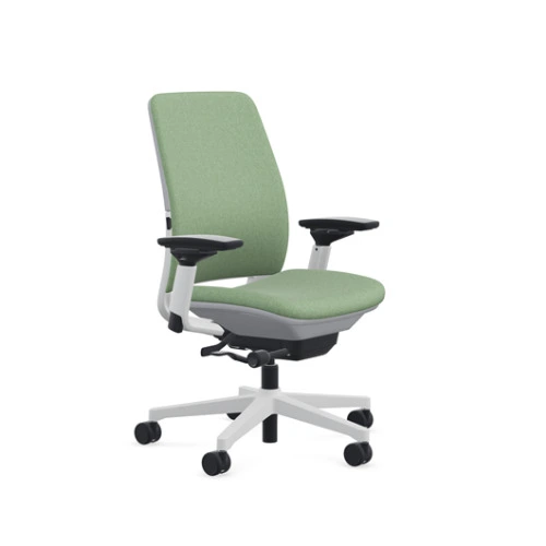 quiet office chair ( •̯́ ₃ •̯̀)