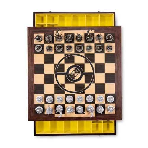 Pokémon Chess Set from the Pokémon Center 