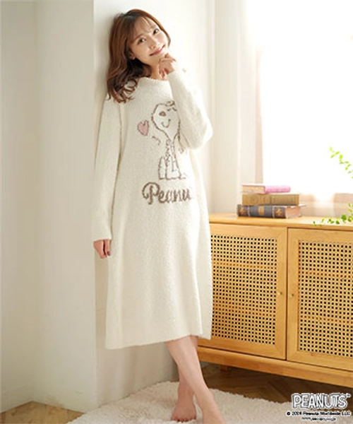 PEANUTS SNOOPY PAJAMA DRESS