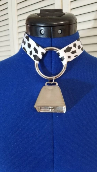 Cowprint Cowbell O ring choker collar