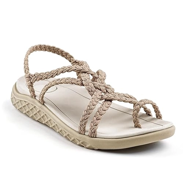 Plaka Sandals (Size 7 / Brazilian Sand)