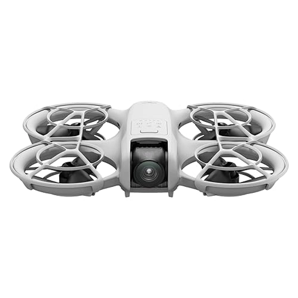 DJI Neo, mini dron con cámara 4K UHD para adultos, 135 g dron que te sigue, despega desde la mano, seguimiento de objetivos por IA, QuickShots, vídeo estabilizado (sin control remoto)