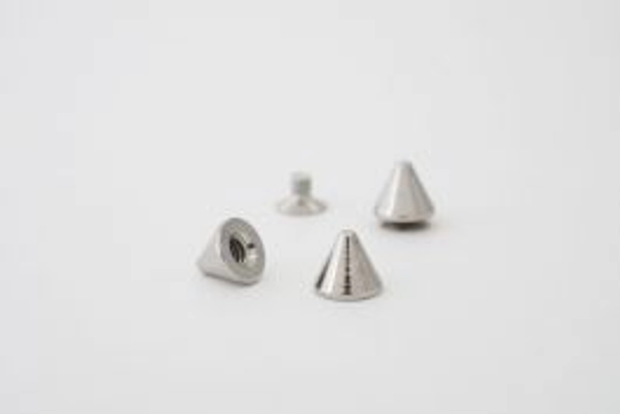 spike - Cone (Size 7) Silver