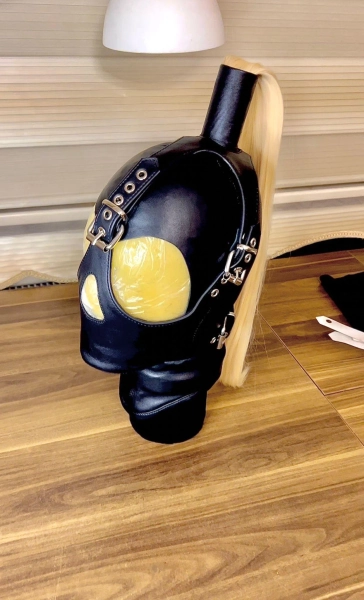 Echtleder Pferdeschwanz Haube und Oktopus Maske