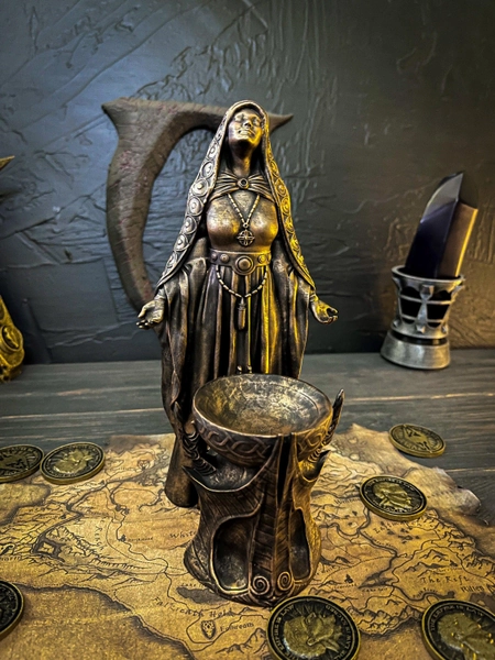 Mara Goddess Statue Skyrim