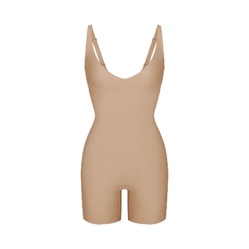 SKIMS BODY CORE SCULPT PLUNGE MID THIGH BODYSUIT | CLAY