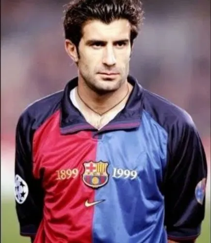 CONTRIBUTION: BUYING FC BARCELONA 1999 HOME SHIRT