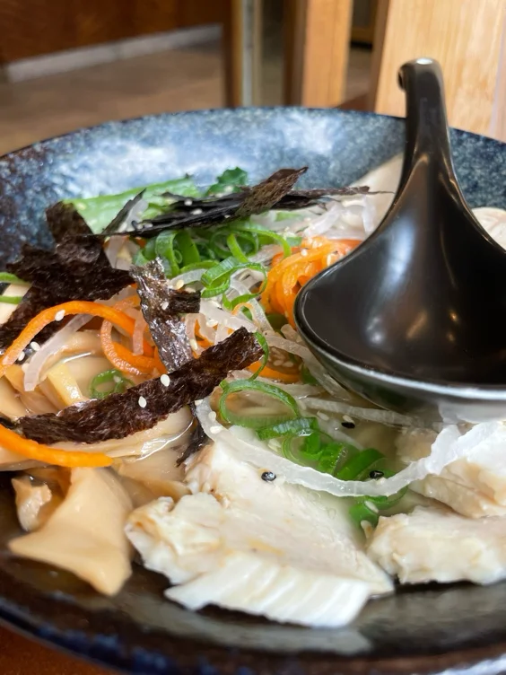 Pay my drinks and food when I travel