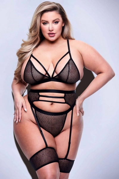 Plus Size Black Strappy Seduction Bra & Garterbelt Set