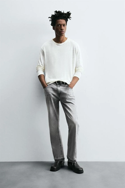 FLARE FIT JEANS Size 32