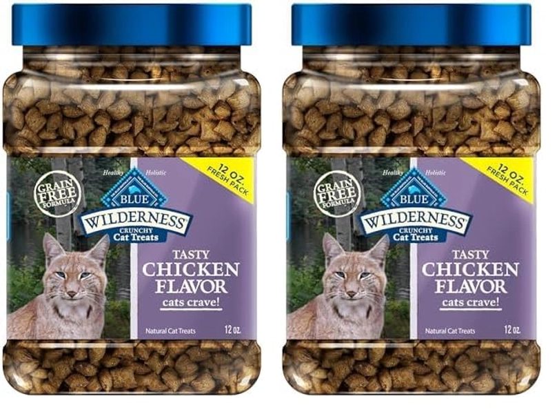 Blue Buffalo Wilderness Crunchy Cat Treats, Grain-Free Treats for Cats Made with Natural Ingredients, Great for Training, Tasty Chicken Flavor, 12-oz. Tub (Pack of 2)