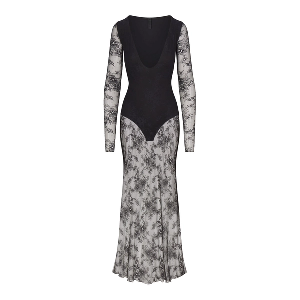 ULTRA FINE LACE PLUNGE LONG DRESS | ONYX