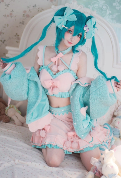 Vocal Cosplay Costume Top and Skirt with Jacket Hair Bow