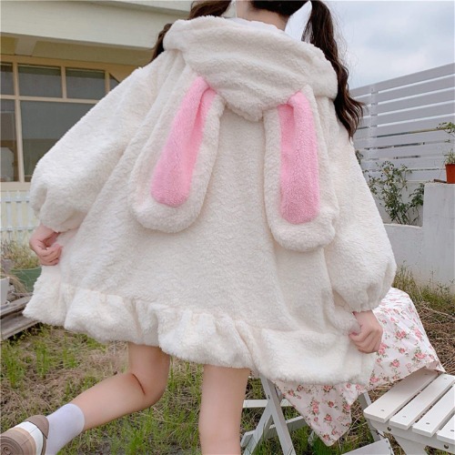 Yuncheng Lolita Dress Japanese Style Autumn Winter Women Sweet Warm Jacket Kawaii Soft Lambswool Ruffles Rabbit Ears Hooded Coats Girls Parkas Outwear (Color : White, Size : Small) - 