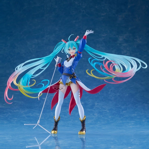 PREORDER - Gundam 45th×Hatsune Miku Banpresto Evolve -GUNDAM