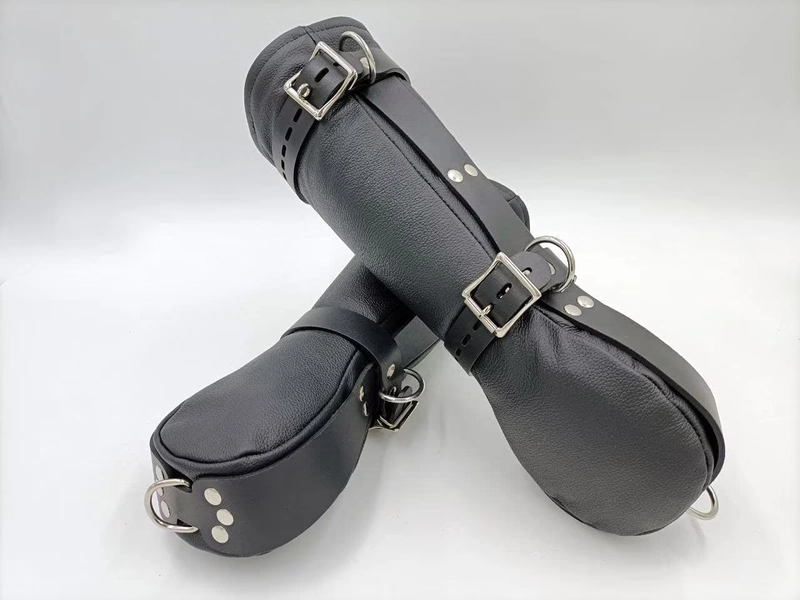 BDSM Leather Mittens Mitts Gloves with D-Ring, lockable buckles and reinforced structure