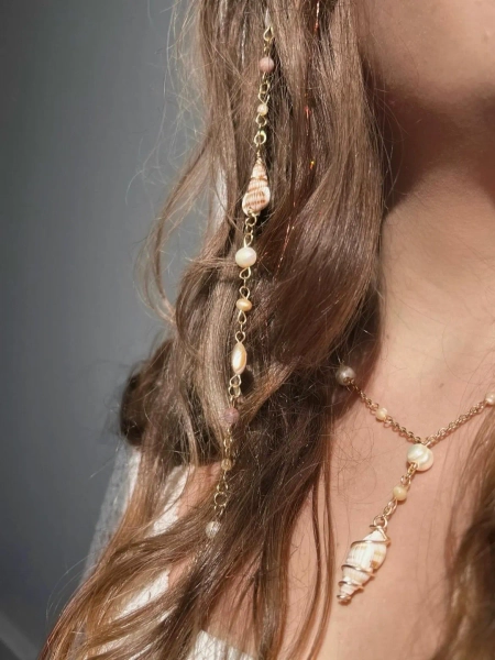 Gabriella Seashell Hair Bead