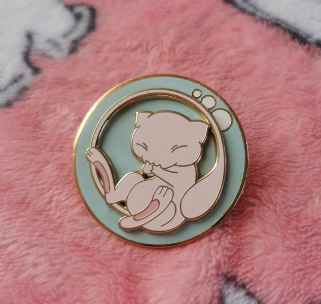 Mew Spinning Fantasy Pokemon Enamel Pin Badge Cute Kawaii Legendary Anime Gift