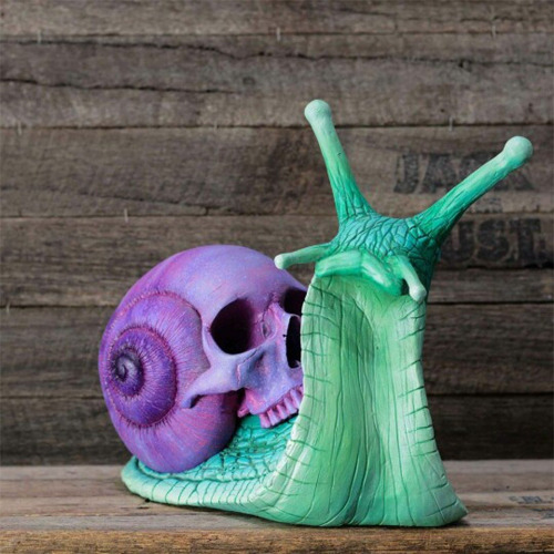 Skull Snail Indoor/Outdoor Resin Sculpture - Psychedelic