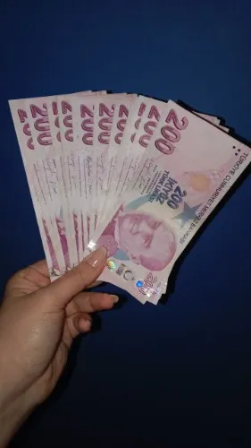 "ANNEM SİZE FEDA OLSUN"