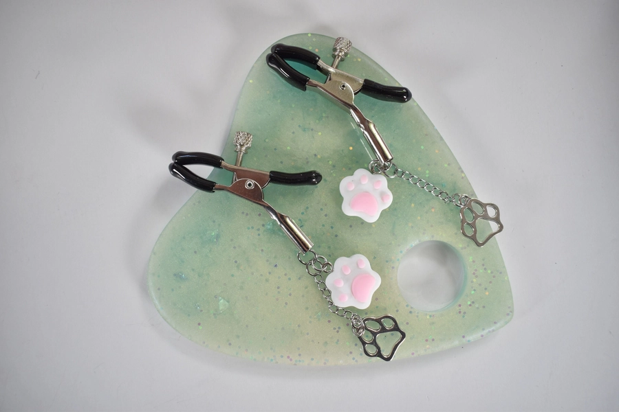 Kitty Paw Clamps