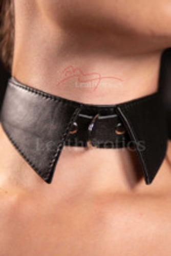 Leather BDSM Collar with Buckle Black & Pink