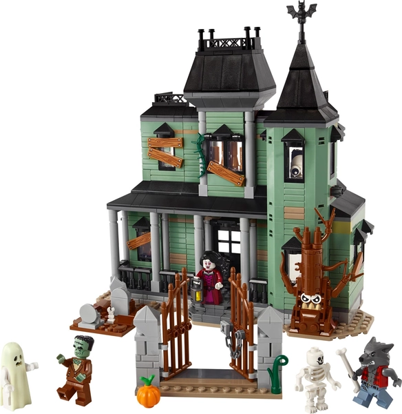 Haunted Mansion 31167 | Creator 3-in-1 | Buy online at the Official LEGO® Shop CA 