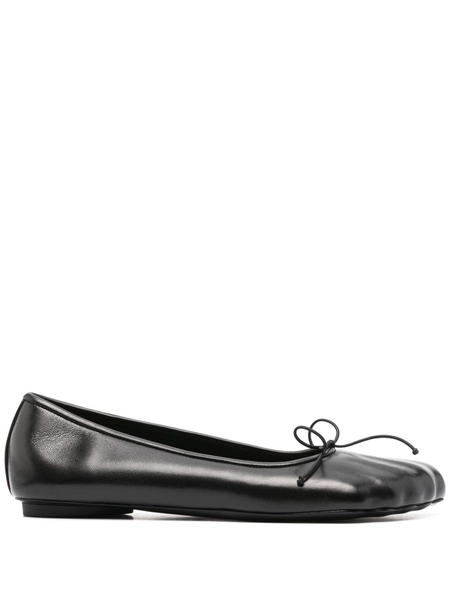 Anatomic ballet flats