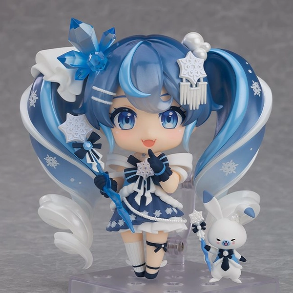 Nendoroid Snow Miku: Crystal Snow Ver. Figure
