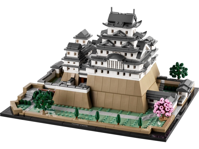 Himeji Castle 21060 | Architecture | Buy online at the Official LEGO® Shop US