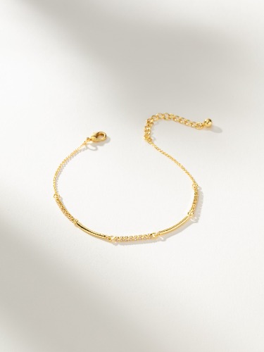 Studded Bracelet | Gold