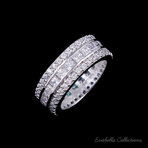 LUMINA Pure & Pink Banquet Rings - Crystal Clear Stones / 6